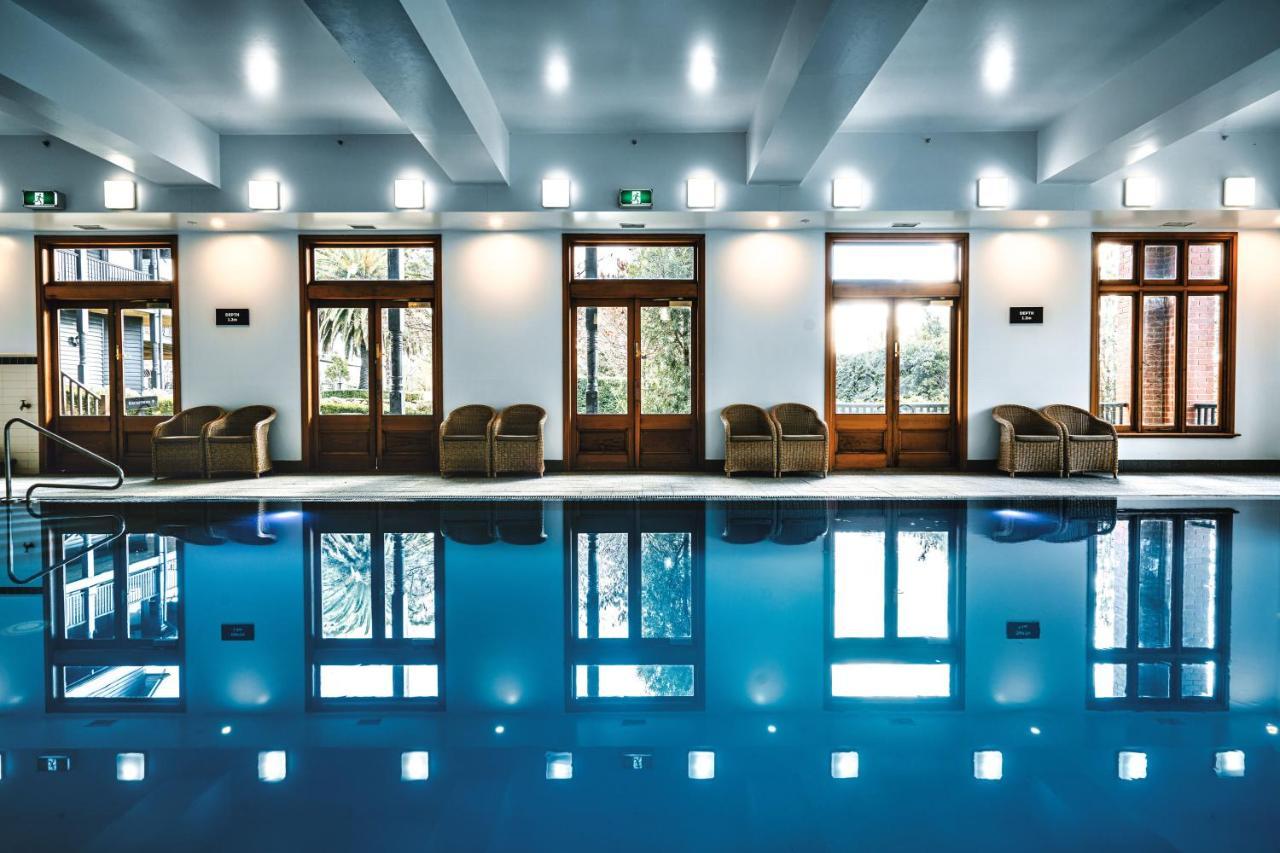 Hotel Bellinzona Hepburn Springs Esterno foto