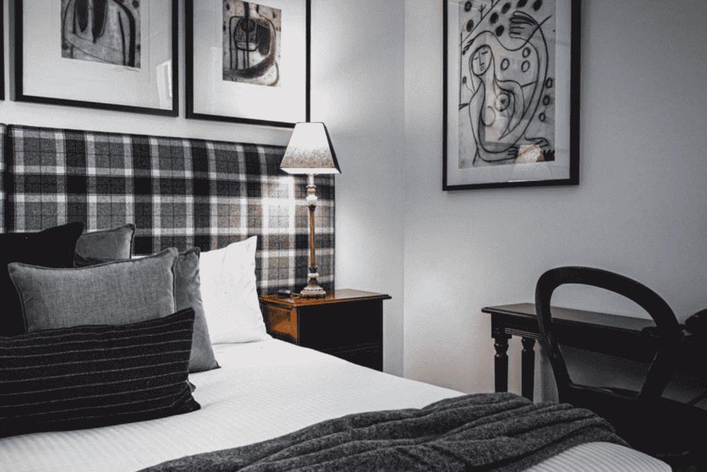 Hotel Bellinzona Hepburn Springs Esterno foto