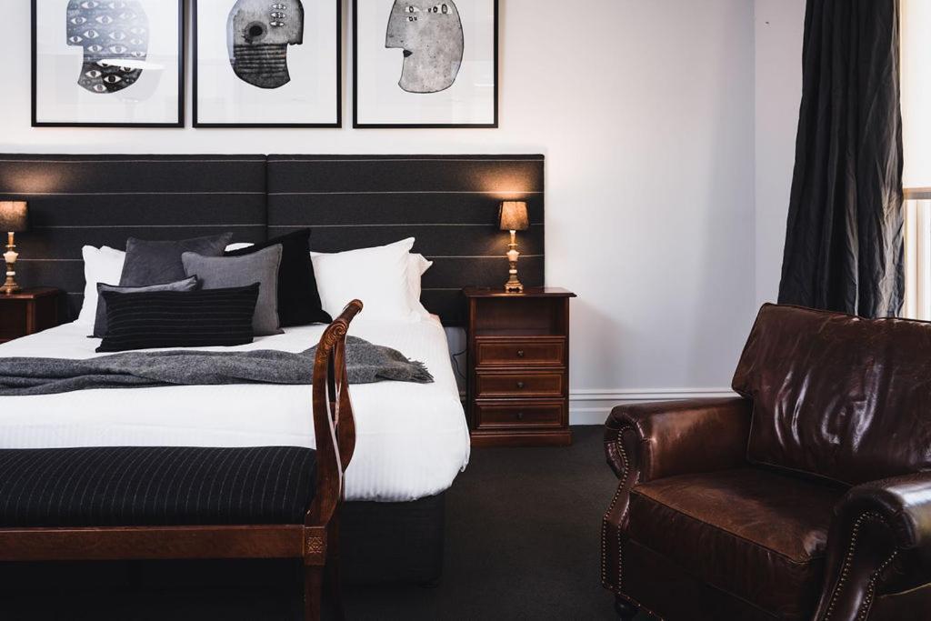 Hotel Bellinzona Hepburn Springs Esterno foto