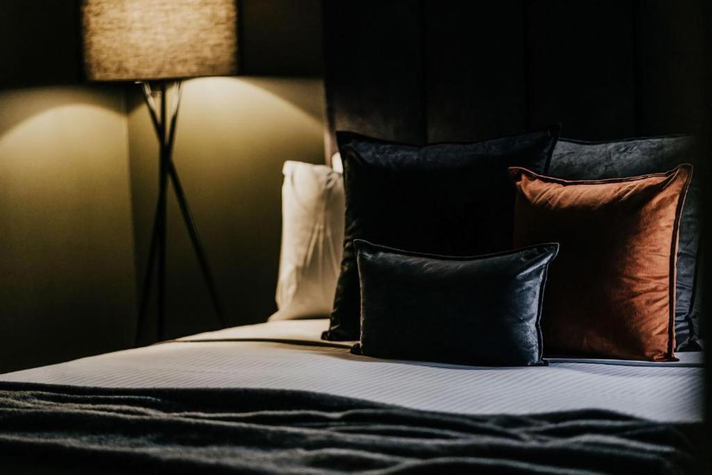 Hotel Bellinzona Hepburn Springs Esterno foto